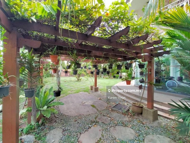 Bungalow House untuk Dijual di Seksyen 13, Shah Alam oleh Karen Yoon - iProperty.com.my