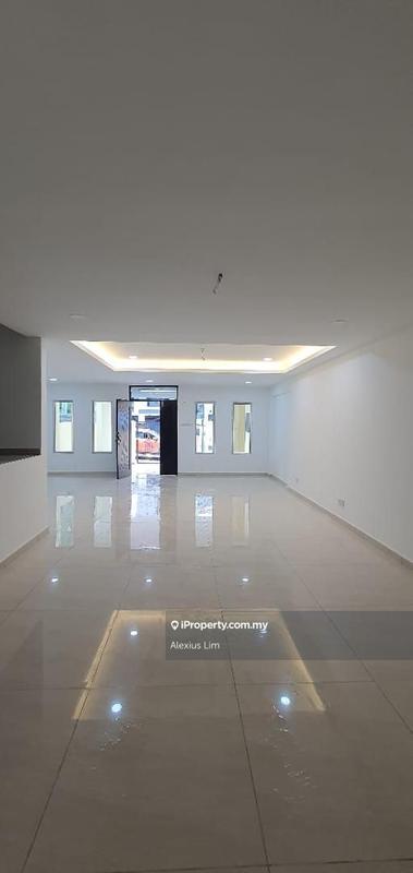 2.5-storey Terraced House for Sale in Taman Sutera, Johor Bahru by Alexius Lim - iProperty.com.my