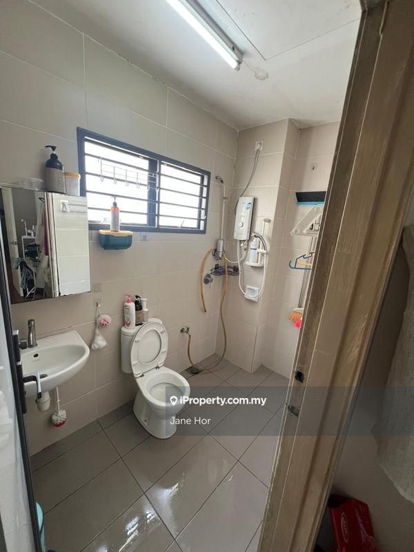 Townhouse for Sale in 16 Sierra, Puchong by Jane Hor - iProperty.com.my