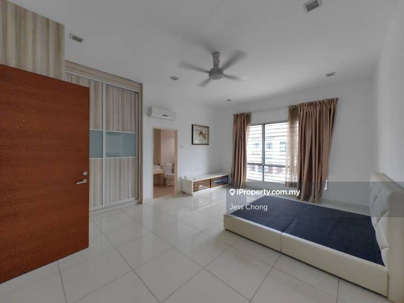 Rumah Berangkai 2 Tingkat untuk Dijual di Bandar 16 Sierra Lyden Sierra 2, Puchong oleh Jess Chong - iProperty.com.my