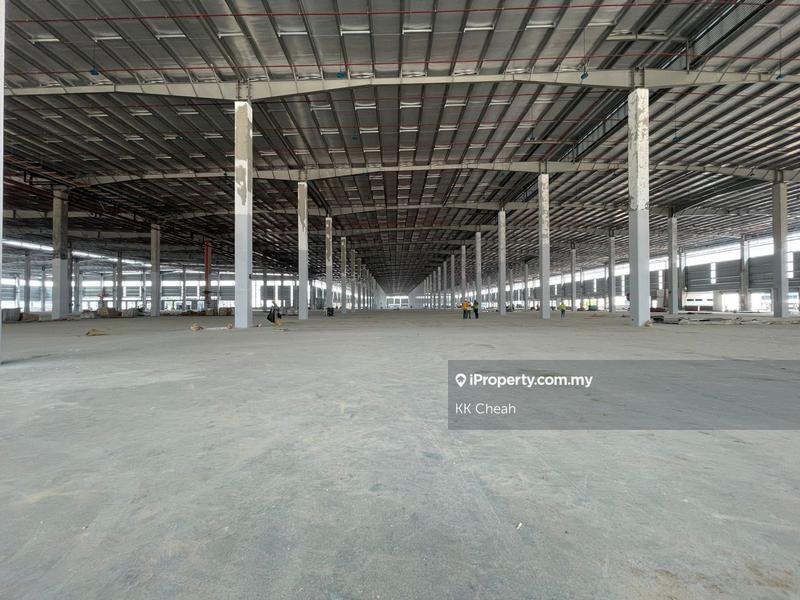 For Sale - Bandar Sunway, FREEHOLD 2.5 ACRES 1000AMPS Detached Warehouse