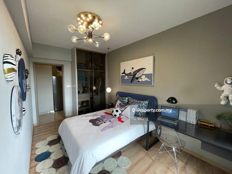 For Sale - Baron Residence @ Lake City