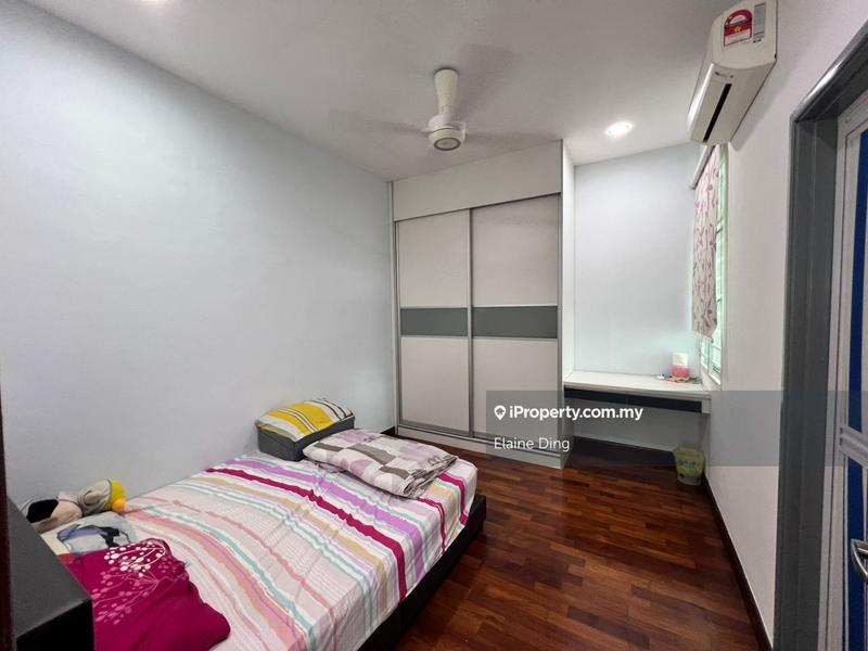 Semi-Detached House for Rent in Saujana Villa, Kajang by Elaine Ding - iProperty.com.my