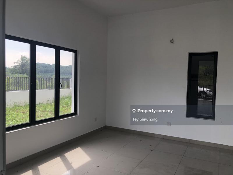 Rumah Bandar untuk Dijual di 28 Residency, Salak Tinggi, Sepang, Sepang oleh Tey Siew Zing - iProperty.com.my