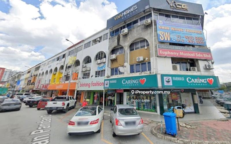 For Sale - GOOD BUY CORNER LOT ROI 4.8% ABOVE, PANDAN JAYA, FULLY TENANTED, GOOD FRONTAGE SHOP, HOTSPOT AREA