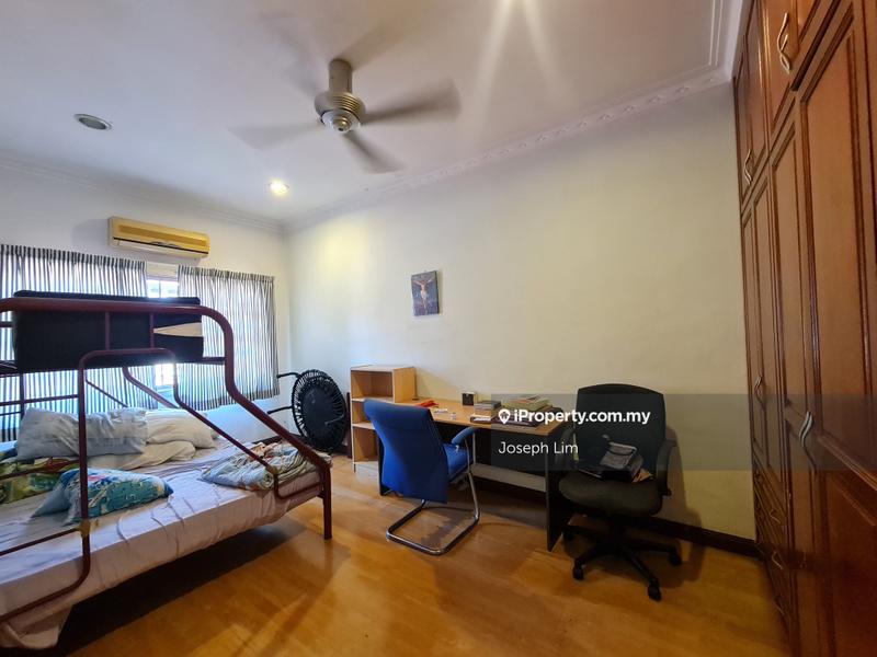Rumah Berkembar untuk Dijual di Bandar Kinrara Seksyen 6, Bandar Kinrara oleh Joseph Lim - iProperty.com.my