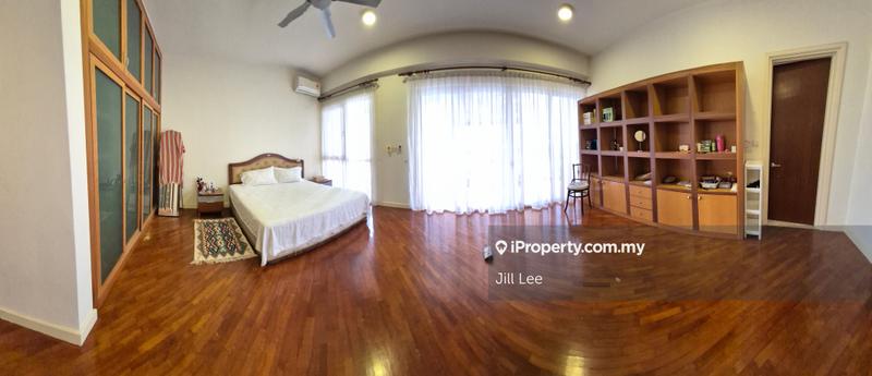 For Sale - Hampshire Park Condominium