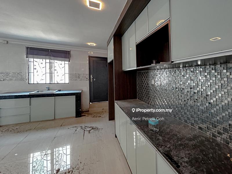 Rumah Teres 2-Tingkat untuk Dijual di Bandar Puteri Klang, Klang oleh Aeric Petrelli Goh - iProperty.com.my