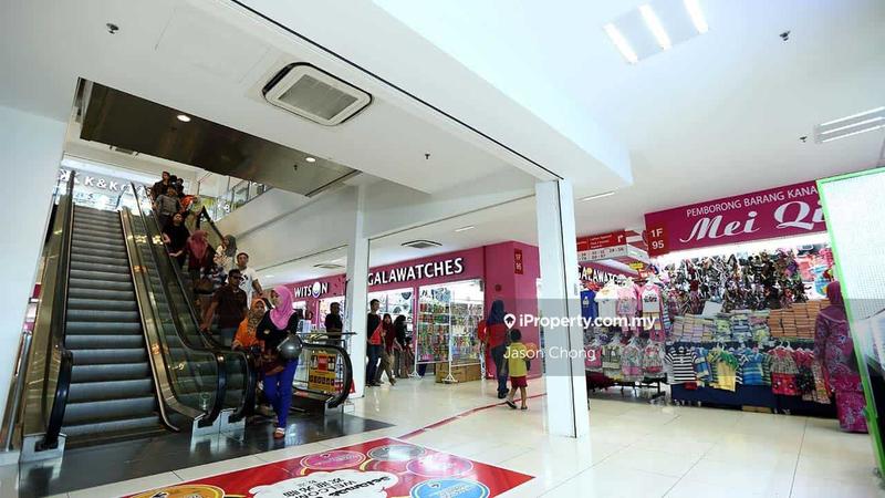 For Sale - 5% ROI | End lot Unit | GM Klang wholesale city, botanic capital, bandar botanik