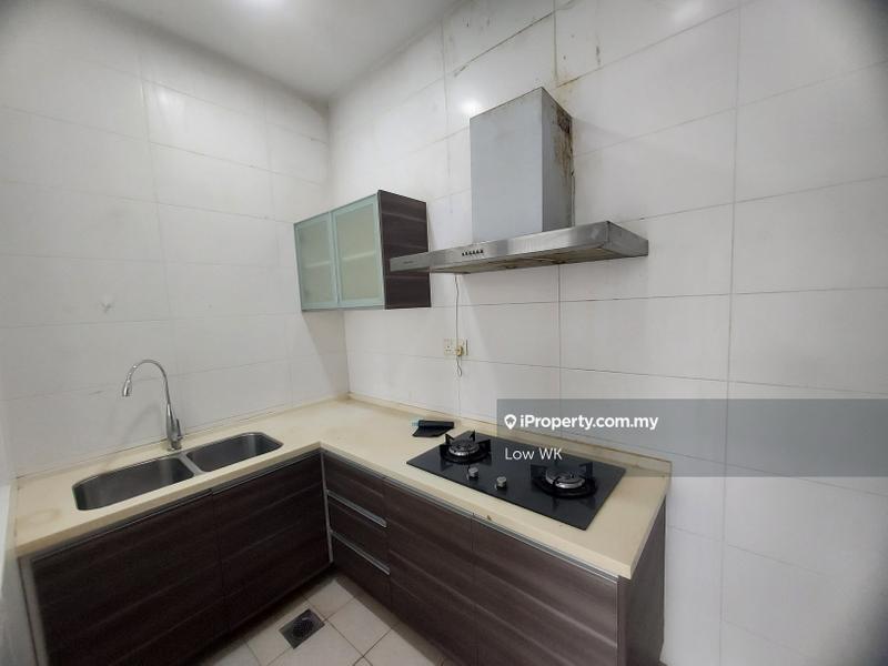 4.5-storey Terraced House for Sale in Happy Garden, Kuchai Lama by Low WK - iProperty.com.my