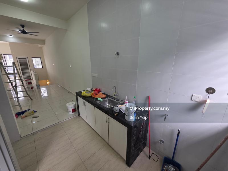 Townhouse for Rent in Bandar Damai Perdana, Cheras by Sam Yap - Kitchen - iProperty.com.my