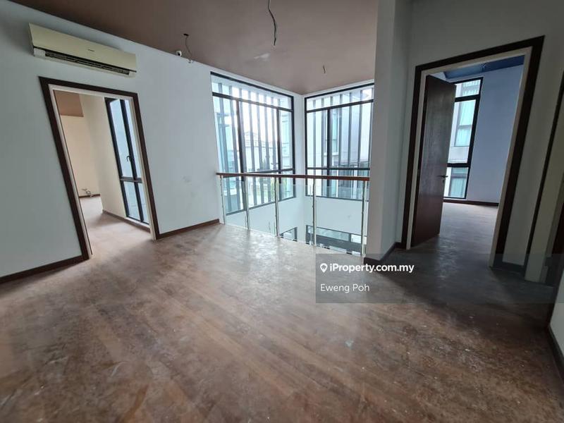 Semi-Detached House for Sale in Taman Melawati, Ulu Kelang by Eweng Poh - iProperty.com.my