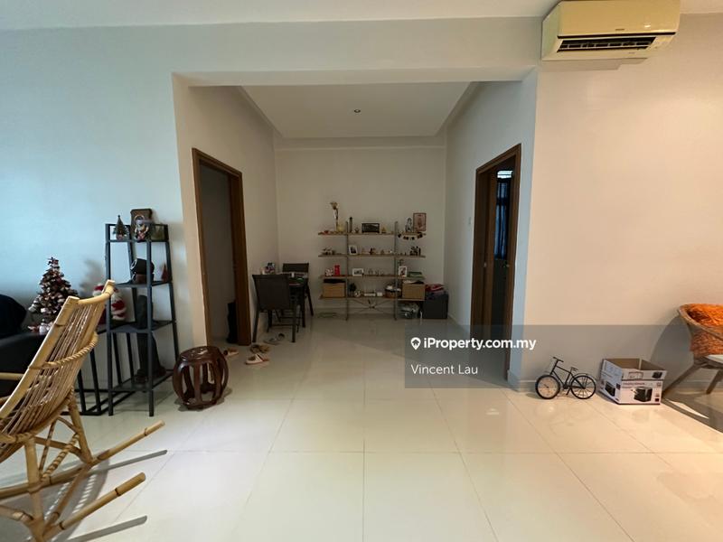 For Sale - Sri Putramas III / Royal Regent