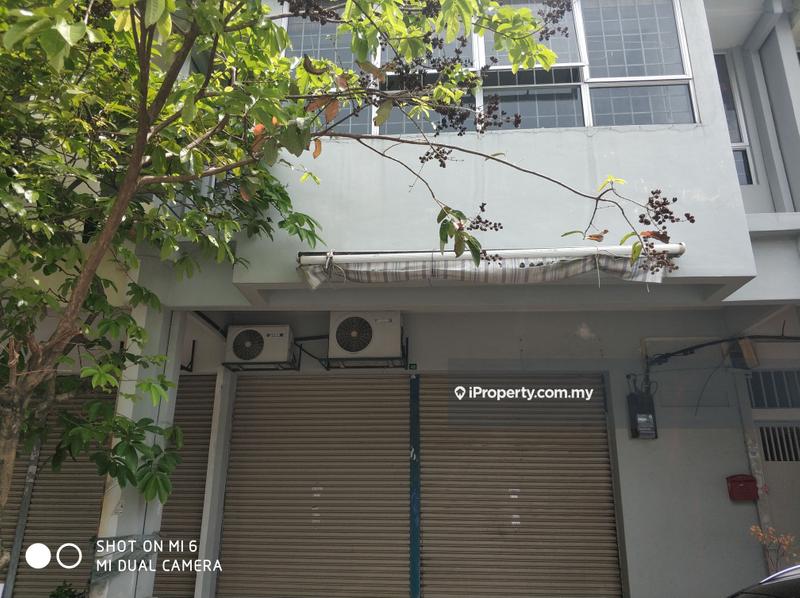 Shop for Sale in Bandar Puteri Puchong, Puchong by Kelvin Tan - iProperty.com.my