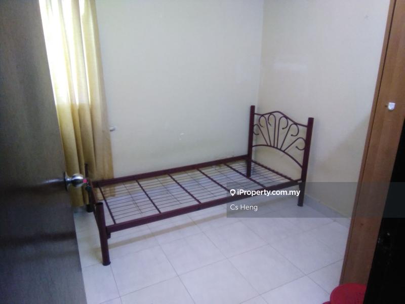 Pangsapuri untuk Dijual di Vista Angkasa oleh Cs Heng - iProperty.com.my