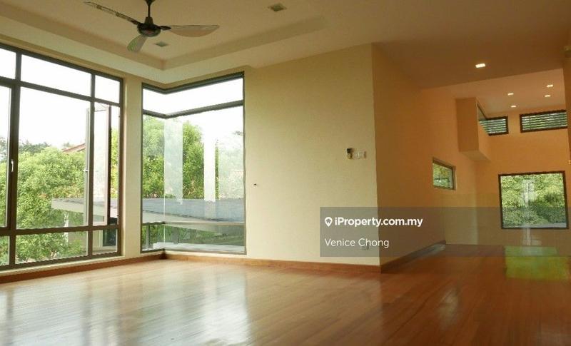 Bungalow House for Sale in Bukit Gita Bayu, Seri Kembangan by Venice Chong - iProperty.com.my