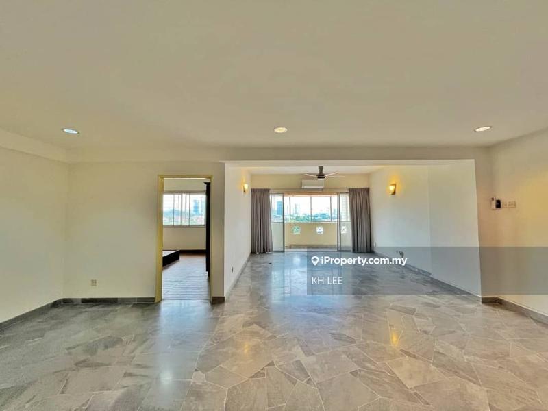 For Rent - Villa Flora