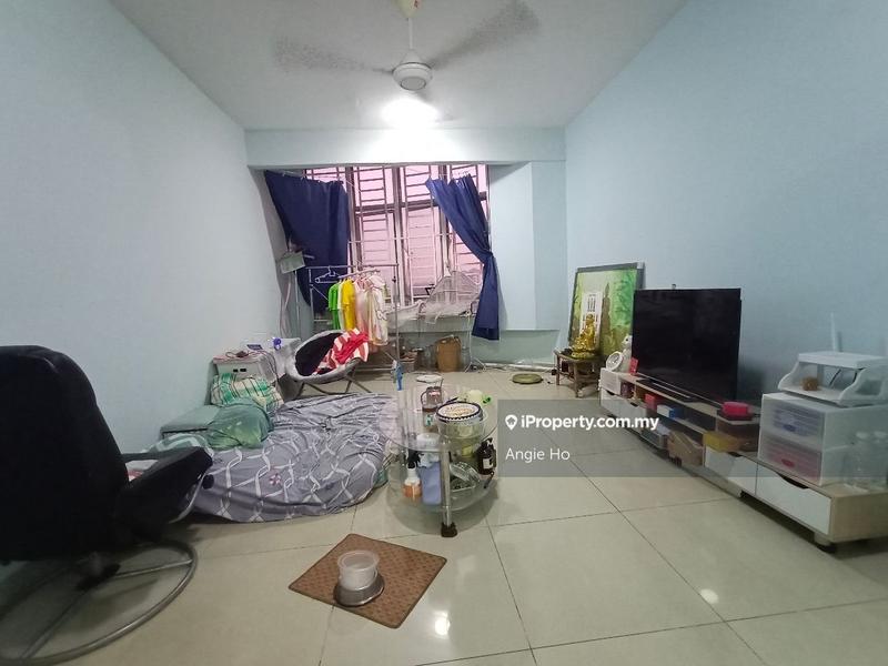 For Sale - Putra Majestik