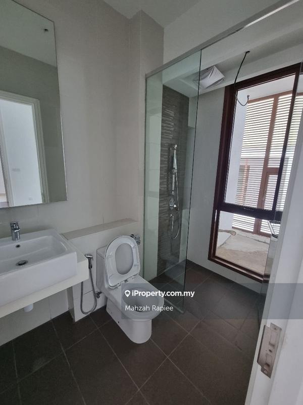 Rumah Berkembar untuk Dijual di Presint 8, Ayer 8 Putrajaya, Putrajaya oleh Mahzah Rapiee - iProperty.com.my