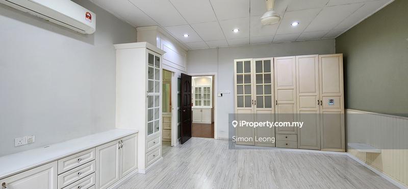 Rumah Berangkai 2 Tingkat untuk Dijual di Bukit Jelutong, Shah Alam oleh Simon Leong - iProperty.com.my