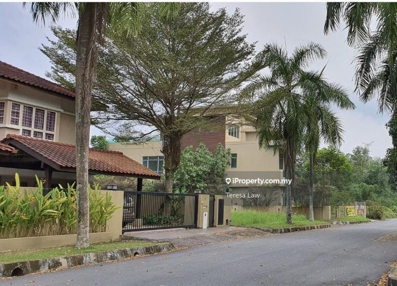 Tanah Banglo untuk Dijual di Bandar Putra Permai, Seri Kembangan oleh Teresa Law - iProperty.com.my