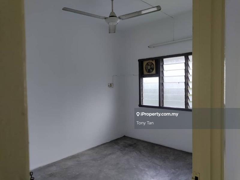 Flat for Sale in Flat Taman Alam Megah by Tony Tan - iProperty.com.my