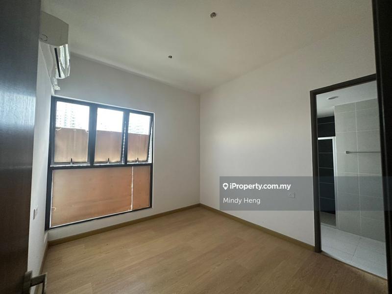 Kondominium untuk Dijual di Lovell @ Country Garden Danga Bay oleh Mindy Heng - iProperty.com.my