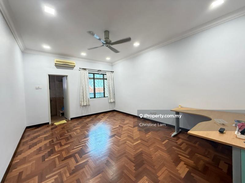 Rumah Berkembar untuk Dijual di Kota Kemuning, Shah Alam oleh Christine Lam - iProperty.com.my