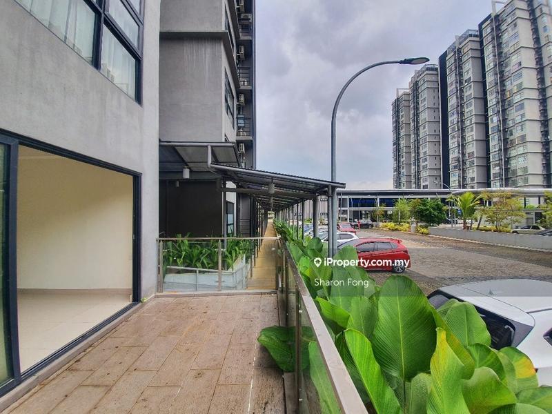 Residensi Servis untuk Dijual di HYVE oleh Sharon Fong - iProperty.com.my