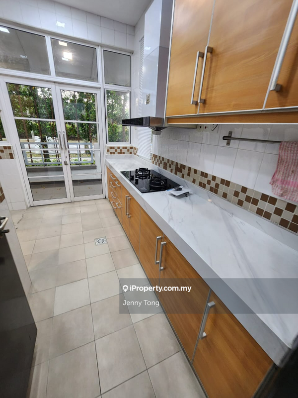 Rumah Teres untuk Dijual di Valencia, Sungai Buloh oleh Jenny Tong - iProperty.com.my