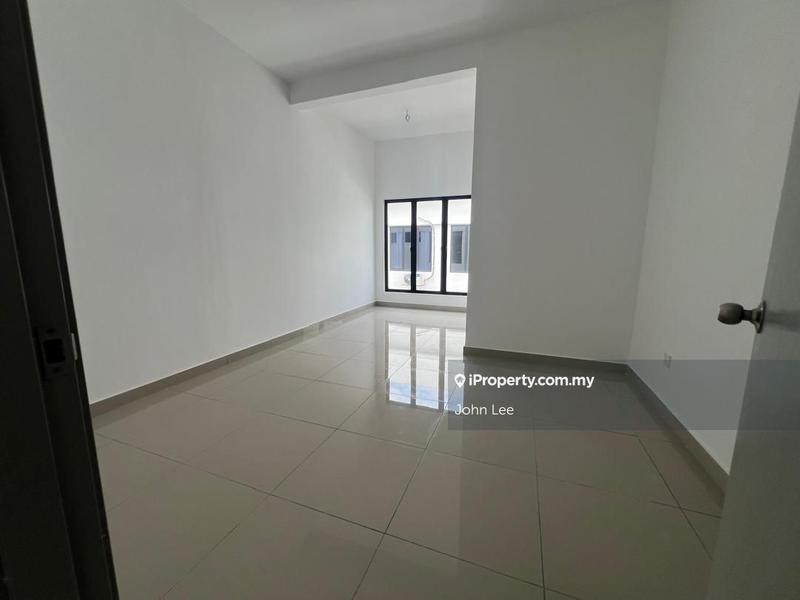 Rumah Bandar untuk Dijual di SALAK TINGGI, Sepang oleh John Lee - iProperty.com.my