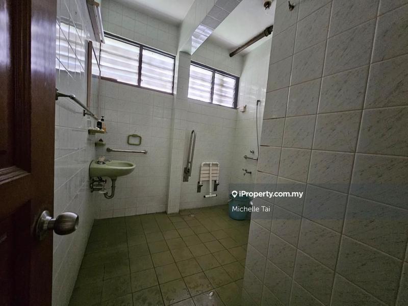Semi-Detached House for Sale in Taman Lucky, Bangsar by Michelle Tai - iProperty.com.my