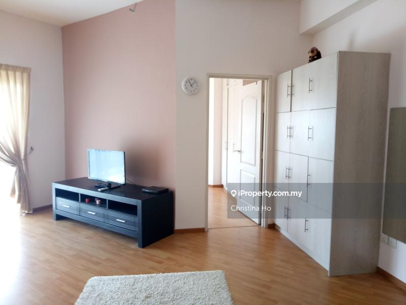 Service Residence for Sale in Waldorf Tower by Christina Ho - iProperty.com.my