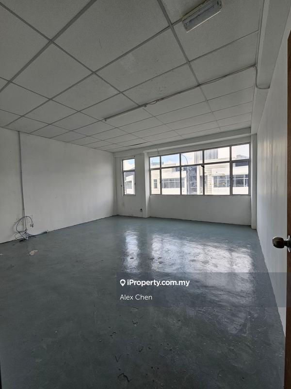 Kilang Teres untuk Disewa di Kawasan Perindustrian Balakong, Balakong oleh Alex Chen - iProperty.com.my