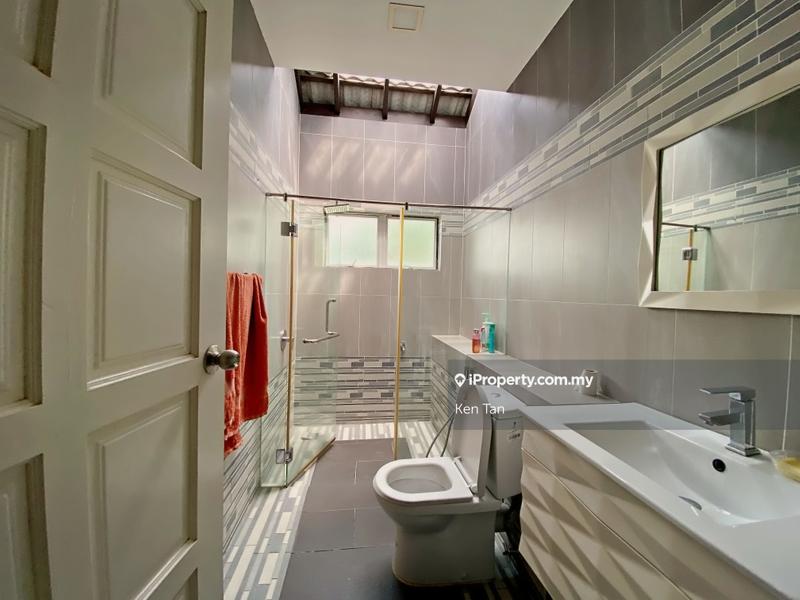 Bungalow House for Sale in Kota Damansara, Kota Damansara by Ken Tan - iProperty.com.my