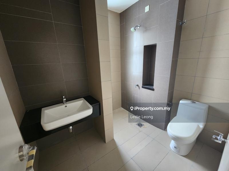 Rumah Berangkai 2 Tingkat untuk Dijual di Kota Emerald, Rawang oleh Leslie Leong - iProperty.com.my