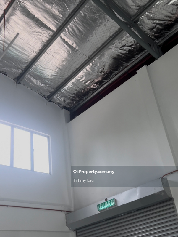 Kilang Berkembar untuk Disewa di Taman Perindustrian Bukit Serdang, Seri Kembangan oleh Tiffany Lau - iProperty.com.my