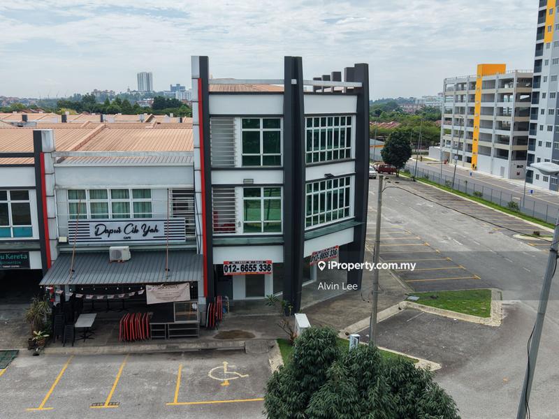 Shop / Office untuk Disewa di Taman Cahaya Alam, Shah Alam oleh Alvin Lee - iProperty.com.my