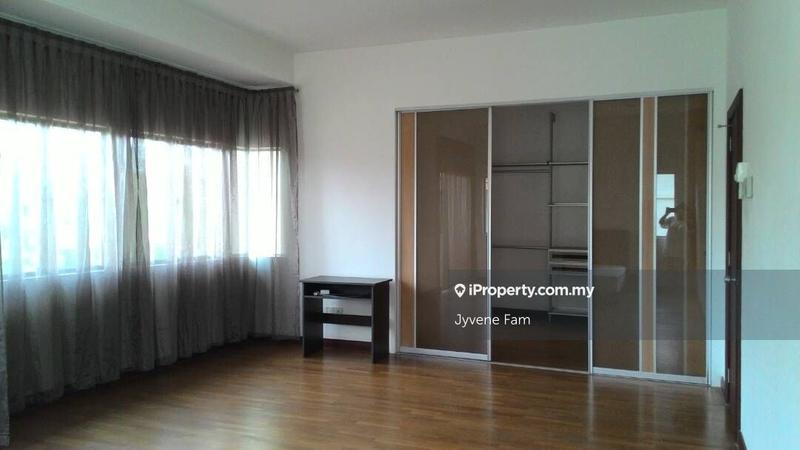 Rumah Berkembar untuk Dijual di Setia Ecopark, Setia Alam, Klang oleh Jyvene Fam - iProperty.com.my