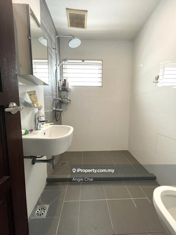 Rumah Berkembar untuk Dijual di SS 21, Damansara Utama, Petaling Jaya oleh Angie Chai - iProperty.com.my
