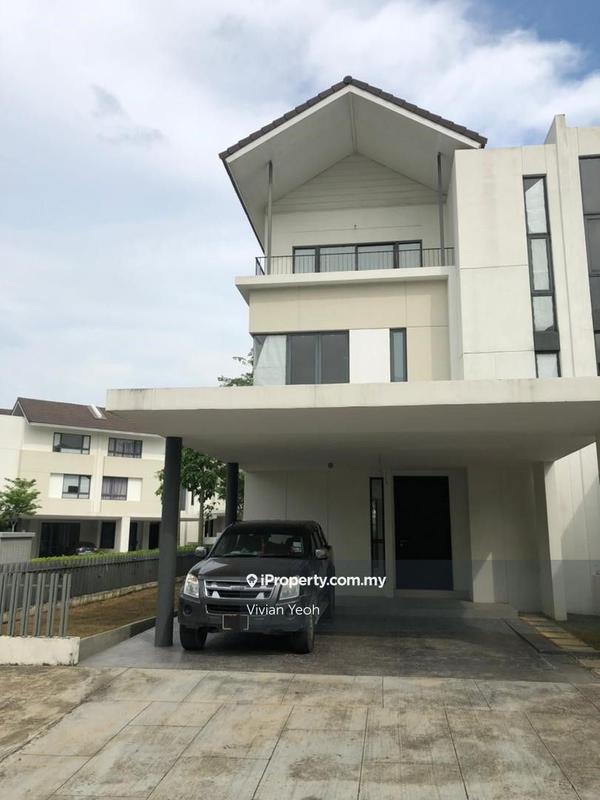 3-storey Terraced House for Sale in [3 Storey SuperLink Hse Endlot] Denai Amaryllis 1, Rawang by Vivian Yeoh - iProperty.com.my