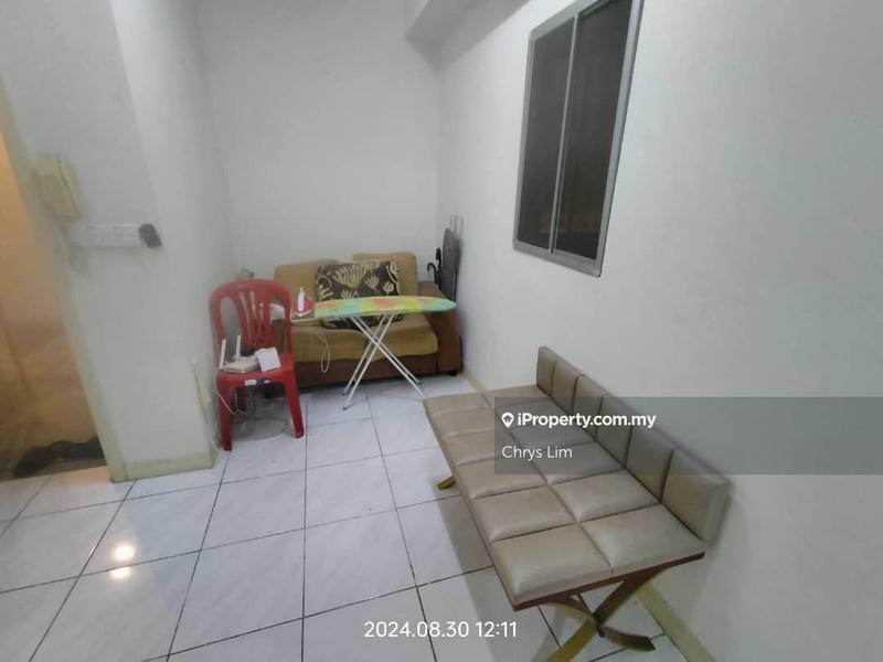 Condominium for Sale in Seri Maya Condominium by Chrys Lim - iProperty.com.my