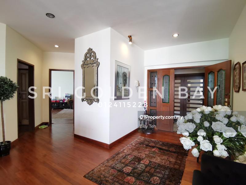 For Sale - Sri Golden Bay Condominium