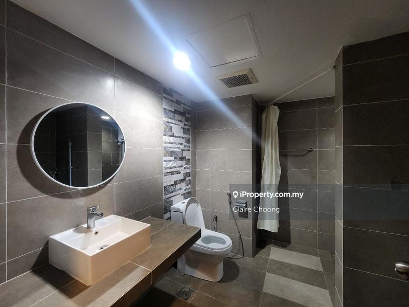 Service Residence for Sale in Oakwood Hotel and Residence (The Nomad Sucasa) by Claire Choong - iProperty.com.my
