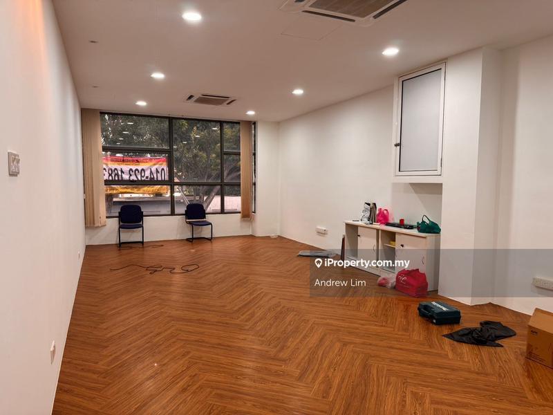 Pejabat untuk Disewa di Lake Fields, Sungai Besi oleh Andrew Lim - iProperty.com.my