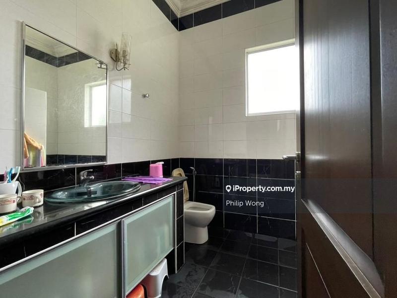 Bungalow House untuk Dijual di Taman Equine, Seri Kembangan oleh Philip Wong - iProperty.com.my