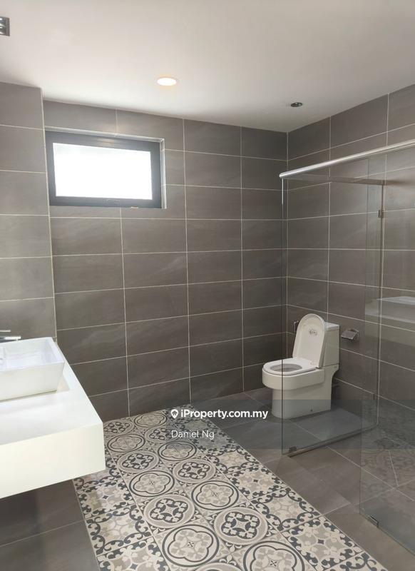 Semi-Detached House for Sale in Taman Villa Perdana, Kajang Perdana, TTDI Grove, Kajang by Daniel Ng - iProperty.com.my