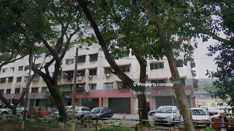 Shop for Sale in Serdang, Seri Kembangan by BoBo Lee - iProperty.com.my