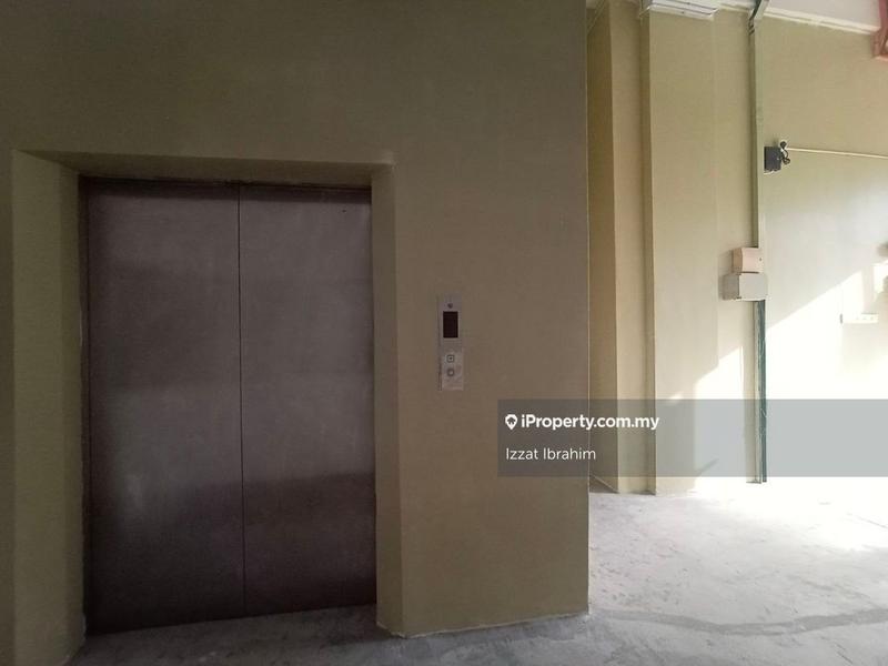 Semi-D Kilang untuk Dijual di uwrad, Shah Alam oleh Izzat Ibrahim - iProperty.com.my