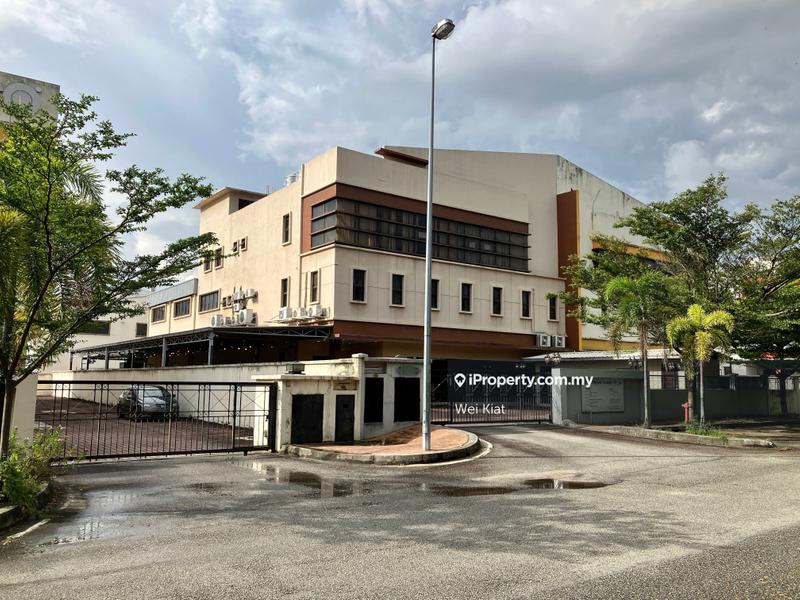 Kilang Berkembar untuk Dijual di Seksyen 51, Petaling Jaya oleh Wei Kiat - iProperty.com.my